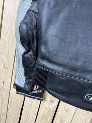 CHAQUETA T-S DE MOTO GARIBALDI O1E NEGRA