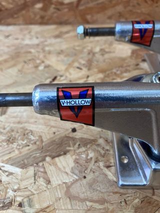 Ejes Skate Venture Hollow 5.8