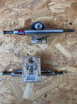 Ejes Skate Venture Hollow 5.8