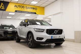 Volvo XC40 2021