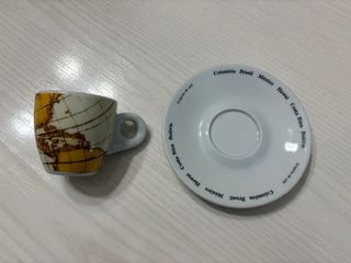 Juego 5 Tazas Café Porcelana Mundo