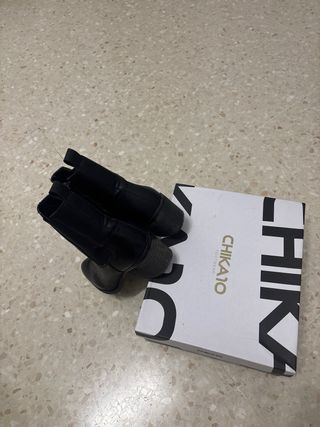 Botines tacón negros talla 38