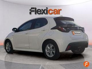 Toyota Yaris 1.5 120H Business Plus