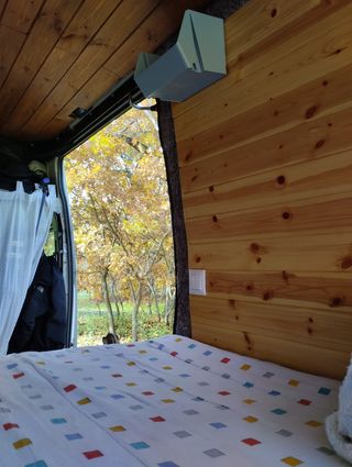 IVECO DAILY 35S11 - FURGONETA CAMPERIZADA