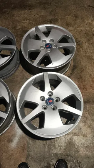 Llantas Saab 95 17 pulgadas