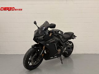 HONDA CBR 650R