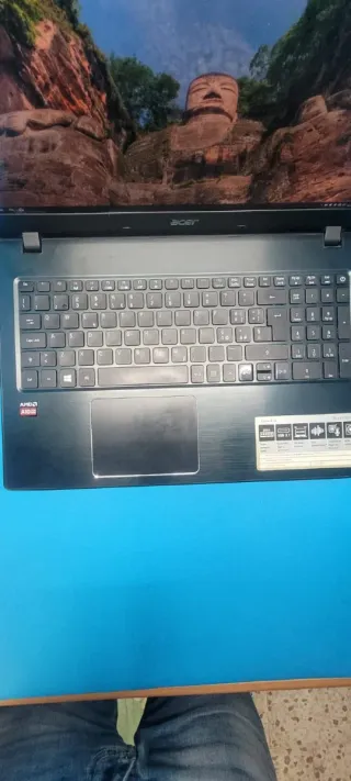 Notebook Acer 15.6 Quad Core 16GB RAM 1TB HDD