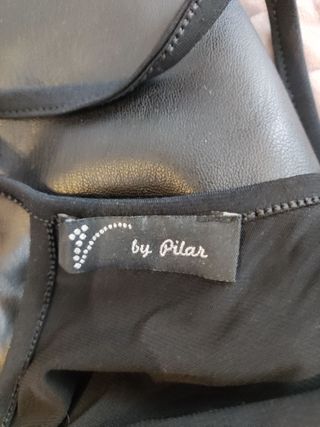 Mono largo fiesta mujer negro piedras rojas escote