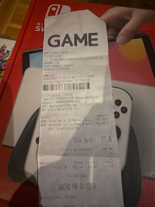 Nintendo Switch OLED + Super Mario 3D World