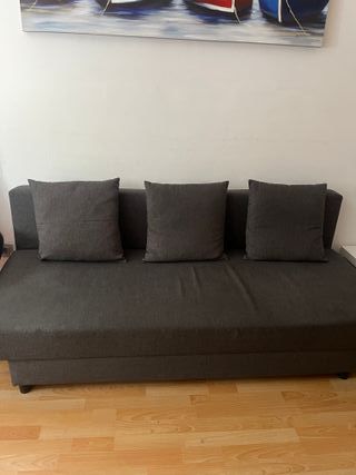 Sofá cama y canapé gris y multicolor