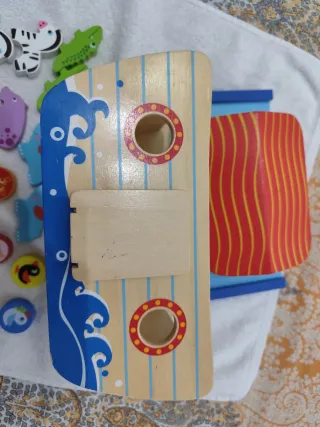 Arca de Noé de madera con animales