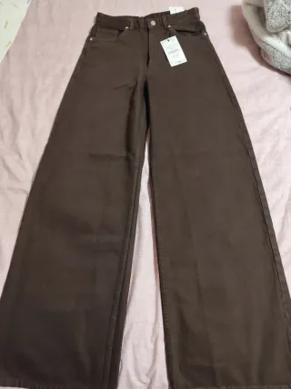 Pantalón ancho Zara marrón sin estrenar
