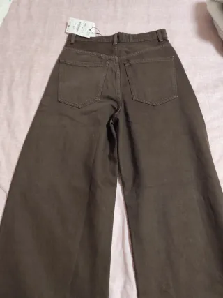 Pantalón ancho Zara marrón sin estrenar