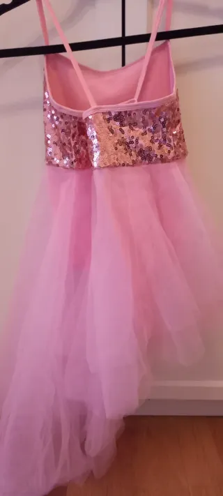 Vestido de baile lentejuelas rosa y tul