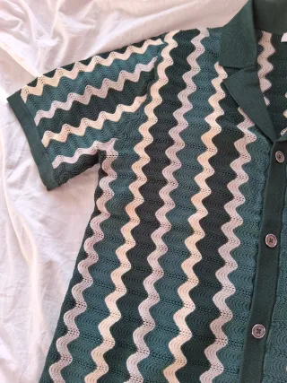 Reiss Camisa Cubana Verde y Beige Small