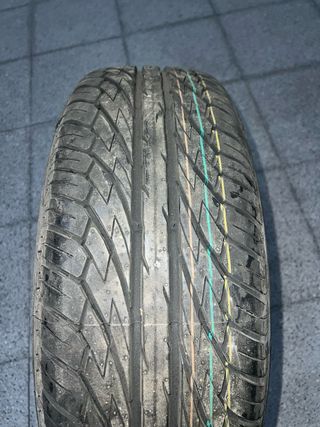 Rueda Dunlop llanta y cubierta 205/60/16”