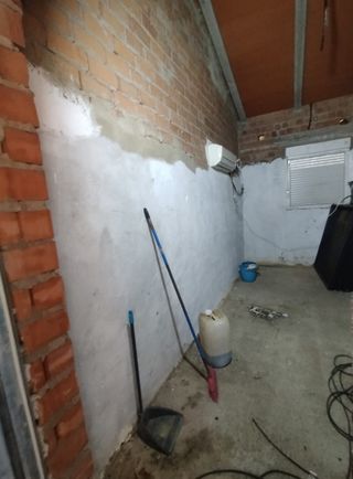 Parcela 750m² con casa 120m²