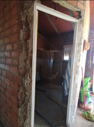 Parcela 750m² con casa 120m²