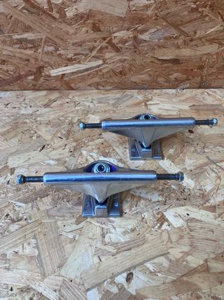 Ejes Skate Venture 5.6