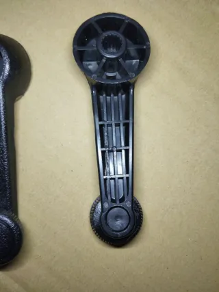 Manivelas Ford Fiesta mk1