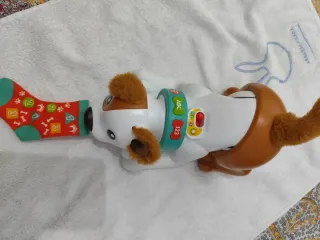 Perrito Fisher Price con sonidos y luces
