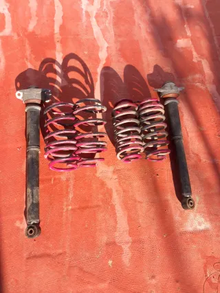 Muelles y amortiguadores traseros Leon 1P Golf V