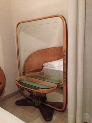 Camera da letto completa anni '50