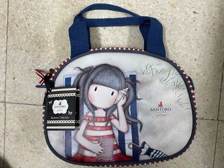 Neceser Santoro Gorjuss niña playa