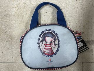 Neceser Santoro Gorjuss niña playa