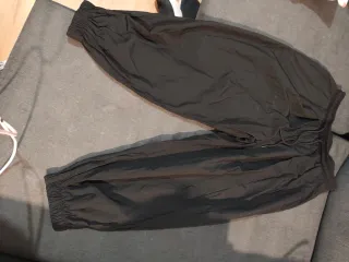 Pantalón jogger ancho