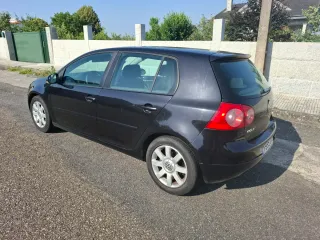 Volkswagen Golf 2004
