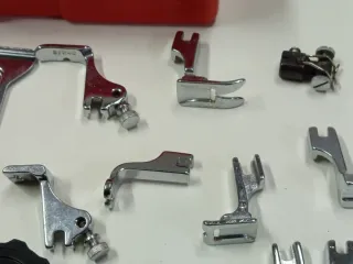 Caja Herramientas Alfa + Accesorios Máquina Coser