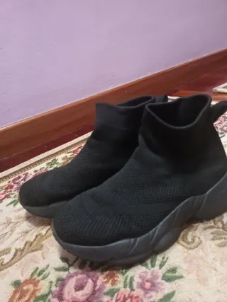 Playeros de tela negros