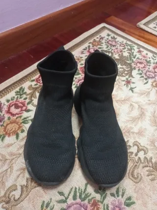 Playeros de tela negros