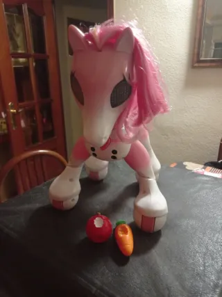 Caballito robot interactivo rosa