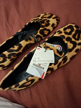 Bailarinas Pull&Bear estampado leopardo T.37