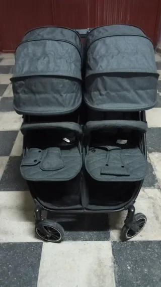Silla de paseo doble Kikaboo
