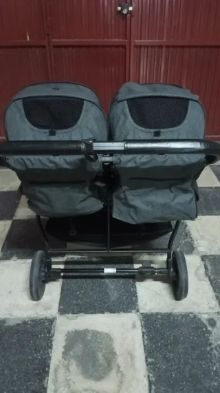 Silla de paseo doble Kikaboo