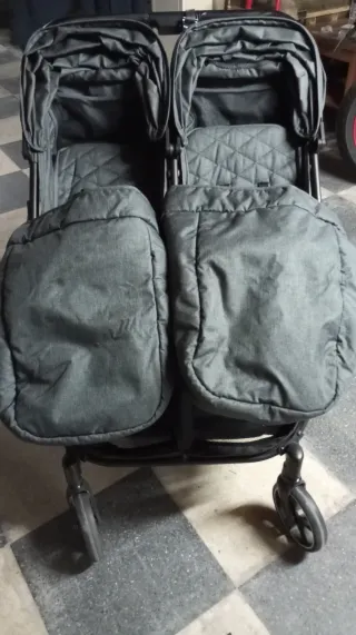 Silla de paseo doble Kikaboo