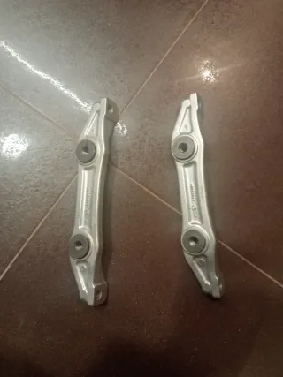 Pinzas freno BMW M2 competition,6 pistones