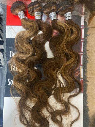 Extensiones de pelo rizado con mechas y frontal