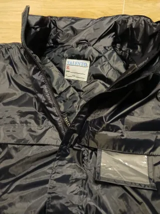 Abrigo Cazadora Impermeable Acolchado Negro