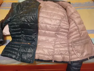 Cazadora acolchada verde