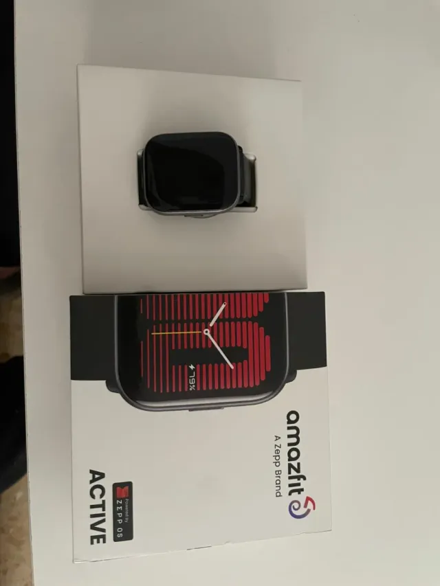 Amazfit Active Smartwatch Negro