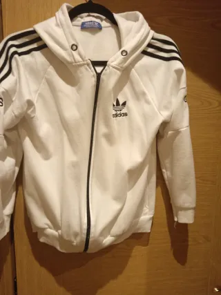 Chaqueta Adidas Blanca con Cremallera talla 8 años