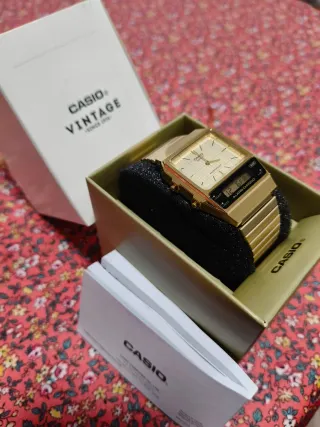 Reloj Casio Vintage Dorado Analógico Digital