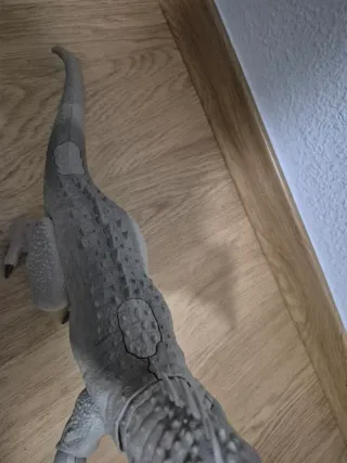 Dinosaurio Indominus Rex Jurassic World