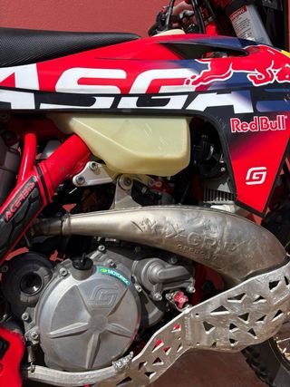 Moto Enduro Gas Gas 2022. 300 de 2 tiempos