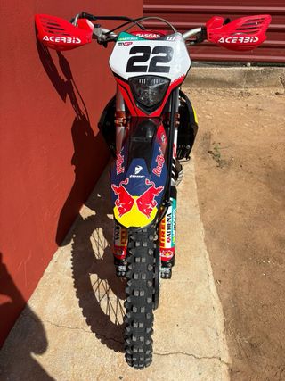 Moto Enduro Gas Gas 2022. 300 de 2 tiempos