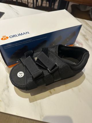 zapato post-operatorio ortopédico